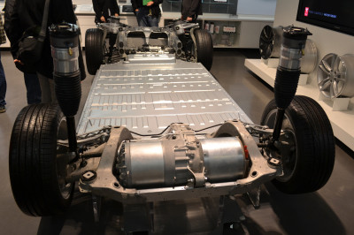 Tesla_Motors_Model_S_base (2).jpg