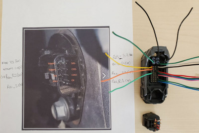 Inverfter and Resolver plug.jpg