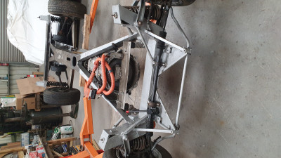 Rolling chassis with gearbox mounted.