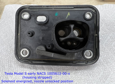 Telsla Model S early Charge Port: Nozzle lock mechanism unlocked by solenoid