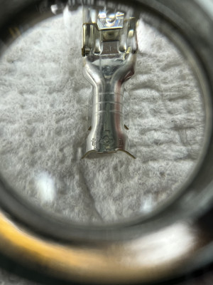 Sumitomo terminal 8240-4932 (brass), showing the embossing and Sumitomo logo