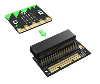 5601b_edge_connector_breakout_board_connecting.jpg