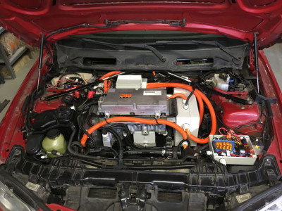 under hood_2.jpg