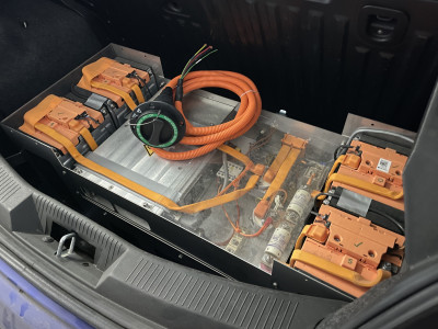 Battery Box.jpg