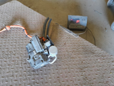 AircoPump-8kg-25x25x16cm.jpg