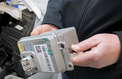 tesla-12v-battery-.jpg