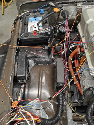 Fusebox_mount2.jpg