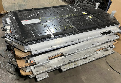 IQ6-EV Battery.jpg