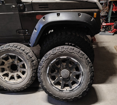 Skinny_wheels.jpg