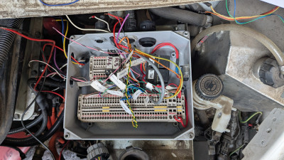 Allied junction box with Leaf stack wiring.