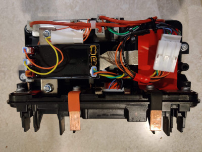 BMW Battery Relay Box.jpg