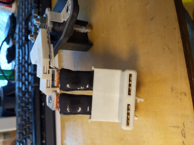 HVDC connector plug