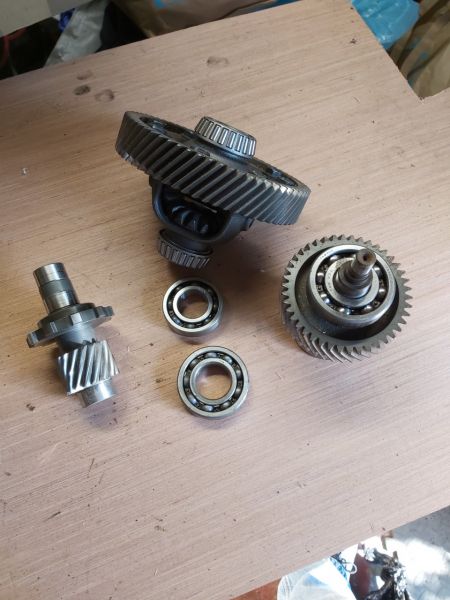 File:Gen 2 gears.jpg