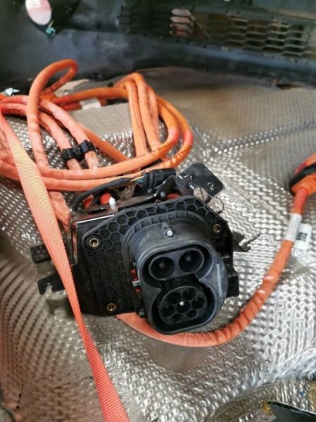 File:VW CCS charge port.jpg