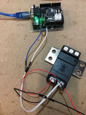 Arduino CAN bus shield connected to Isabellenhütte IVT-S