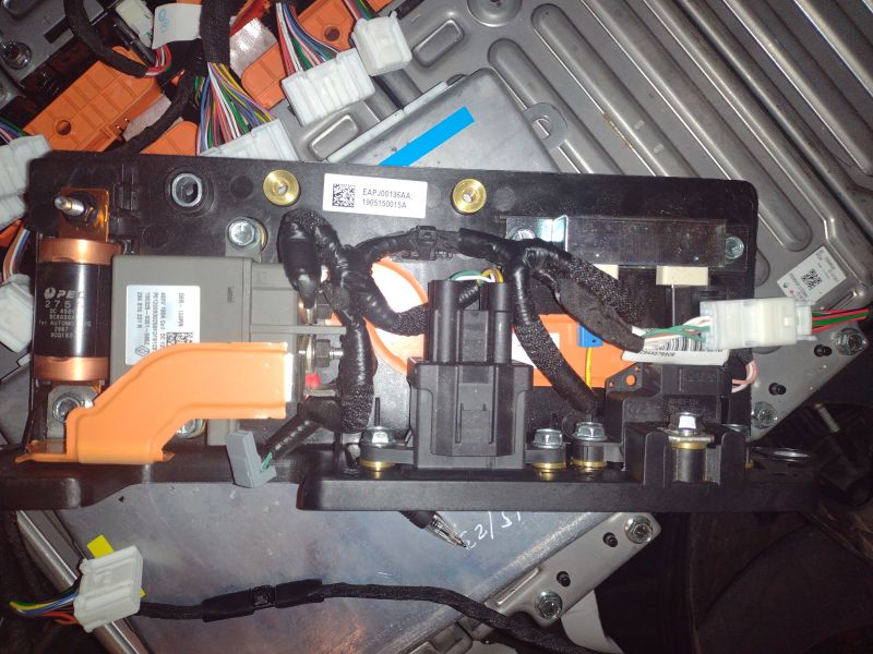 File:Kangoo Contactor box.jpg