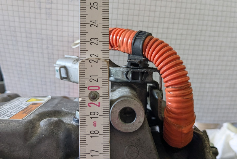 File:Outlander AC Compressor Height.png