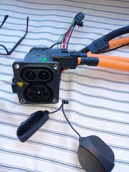 File:MG5ChargePort1.jpg