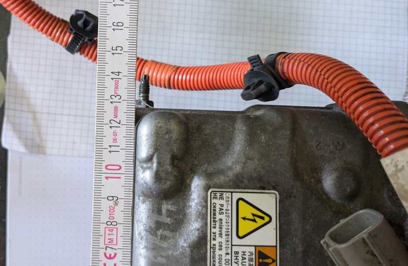 File:Outlander AC Compressor Width.png