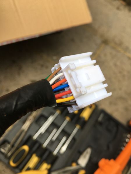 File:14 way connector top side.jpg