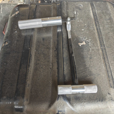 Battery opening tools (2).jpg