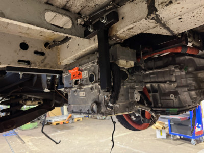 Motor and Inverter Mounting